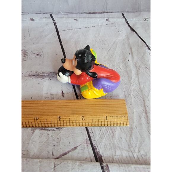 Goof Troop Bowling Toy Figures Max Burger King Kids Club - Picture 6 of 6